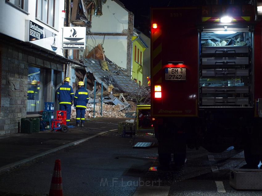 Hausexplosion Bruehl bei Koeln Pingsdorferstr P016.JPG